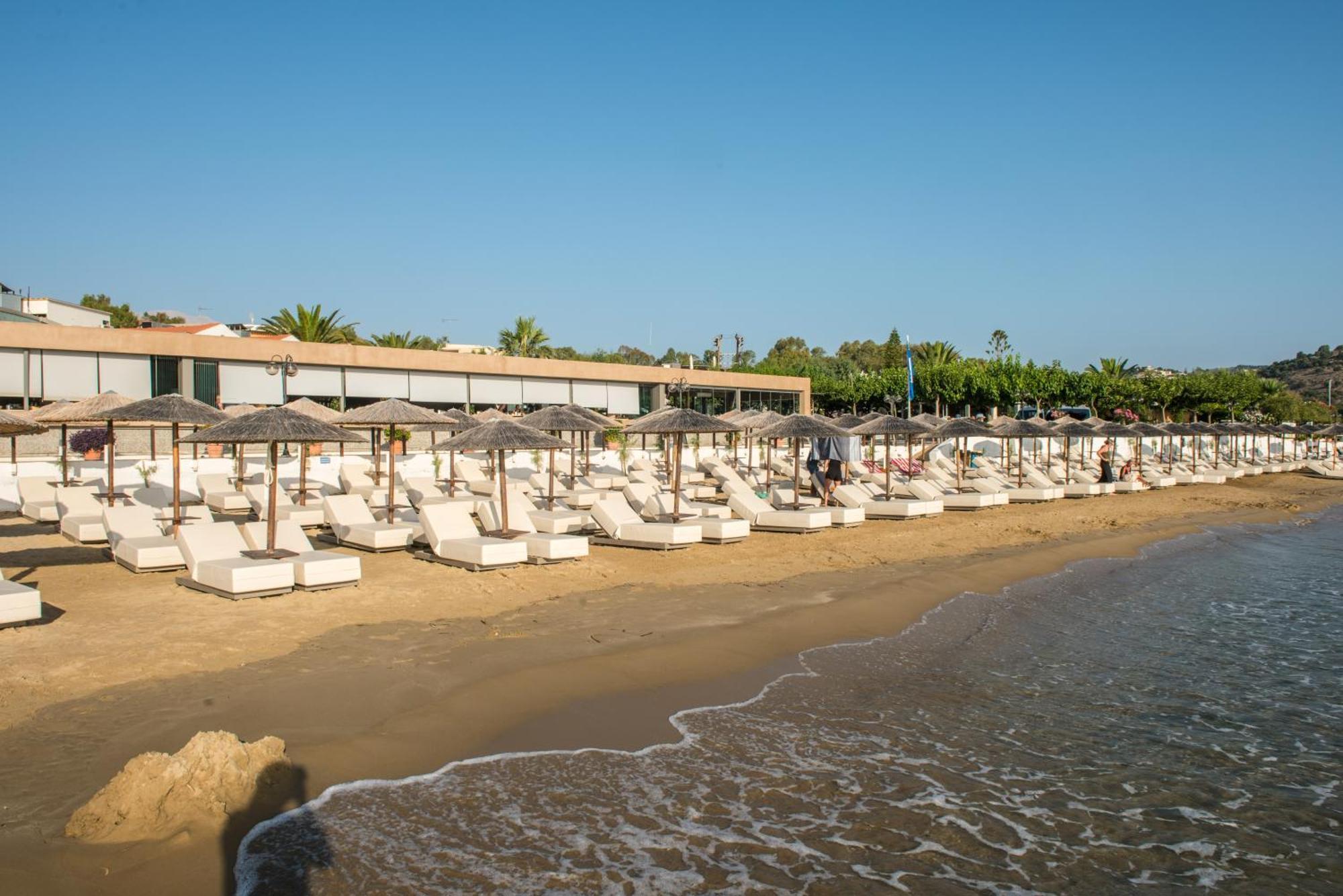 גאורגיופוליס Corissia Beach Hotel מראה חיצוני תמונה