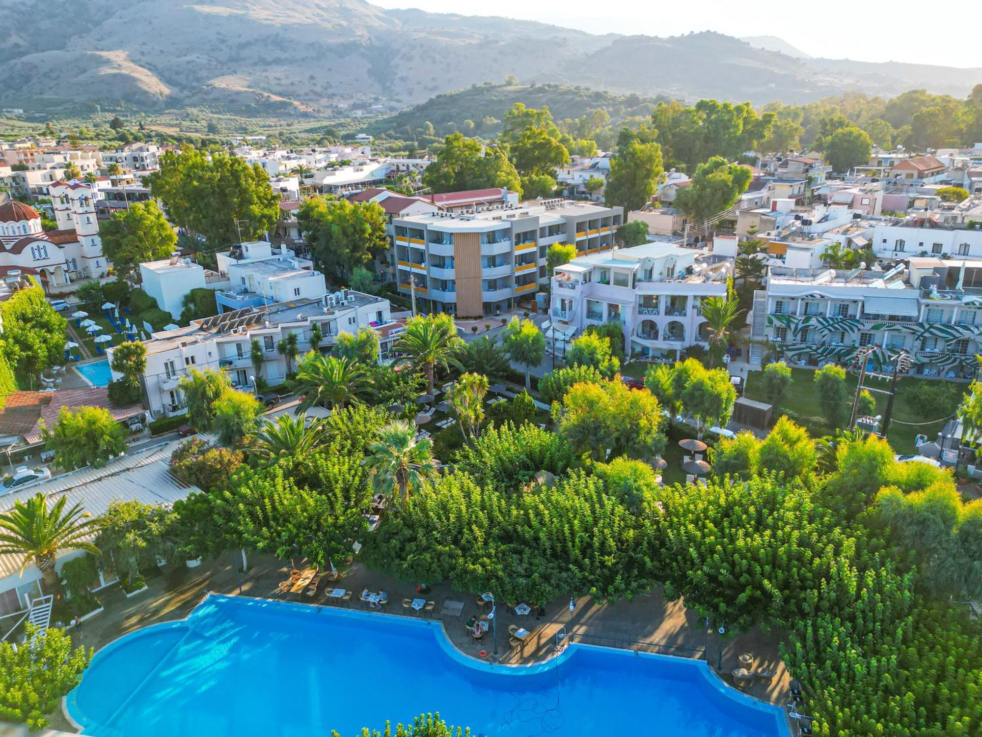 גאורגיופוליס Corissia Beach Hotel מראה חיצוני תמונה